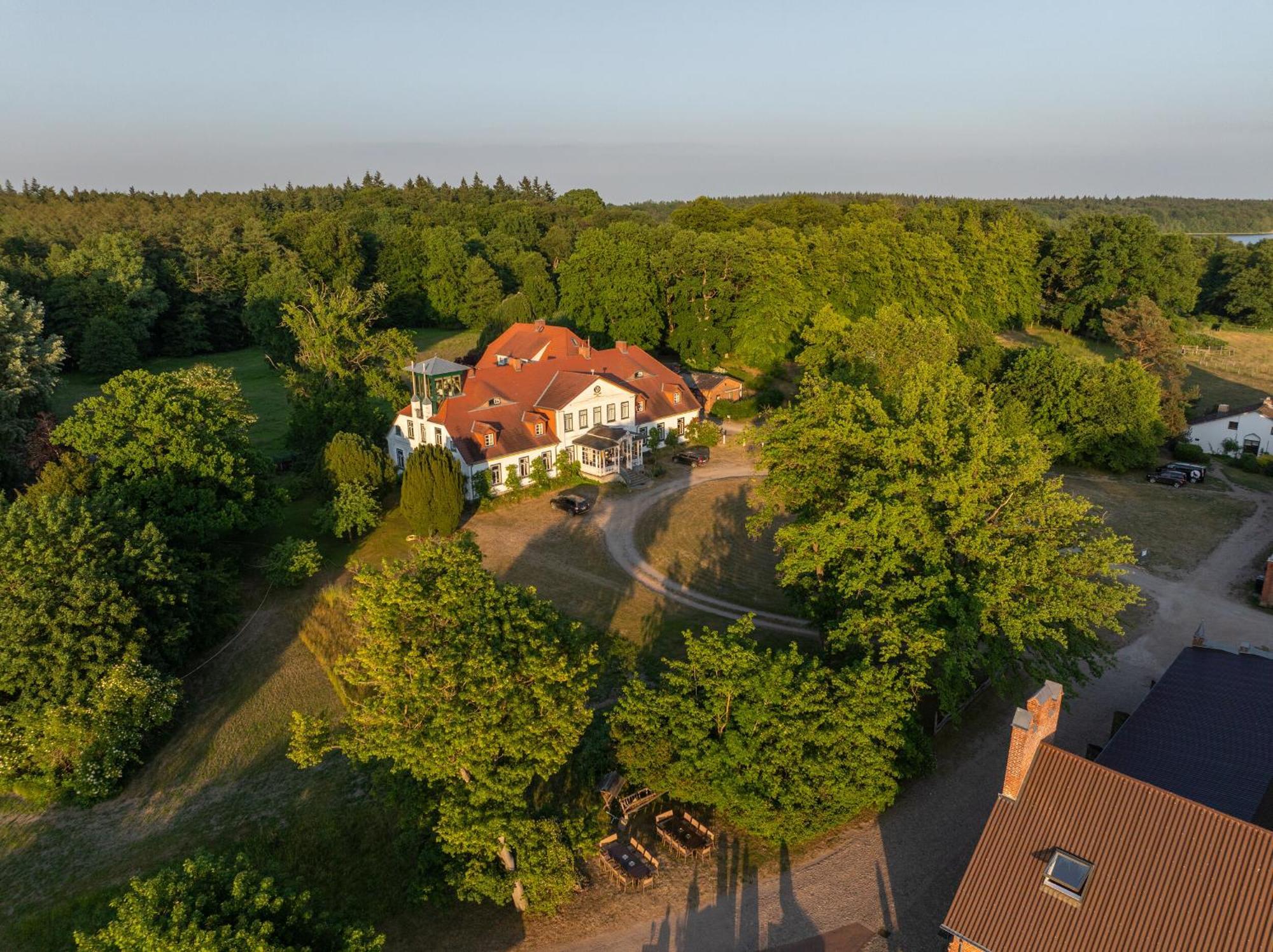 Gut Gross Zecher - Ferienzimmer Seedorf  Kültér fotó